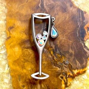 Champagne Brass Rhinestone Vintage Brooch